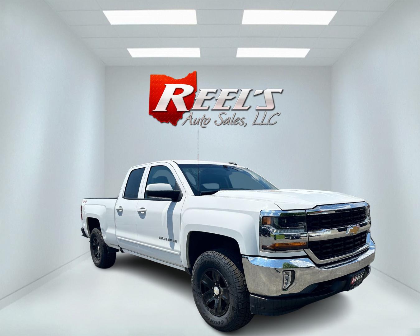 2017 White /Black Chevrolet Silverado 1500 LT (1GCVKREH5HZ) with an 4.3L V6 OHV 12V engine, 6-Speed Automatic transmission, located at 11115 Chardon Rd. , Chardon, OH, 44024, (440) 214-9705, 41.580246, -81.241943 - The 2017 Chevrolet Silverado 1500 LT Double Cab 4WD offers a harmonious fusion of rugged capability and modern convenience, powered by the robust 4.3-liter V6 engine. This engine, known for its reliability and efficiency, provides ample power for a variety of tasks, delivering 285 horsepower and 305 - Photo#2